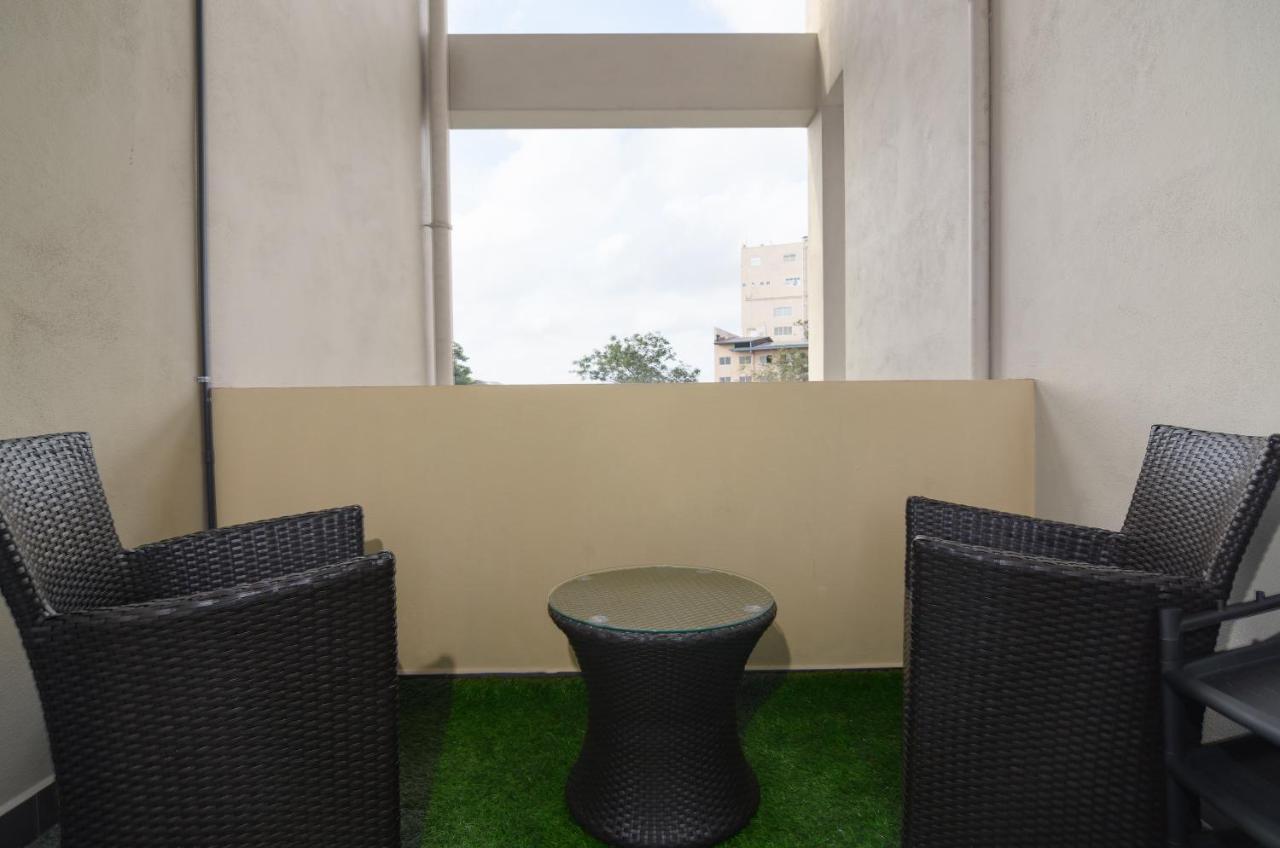 Appartamento The Luxury Nest Maharagama Esterno foto