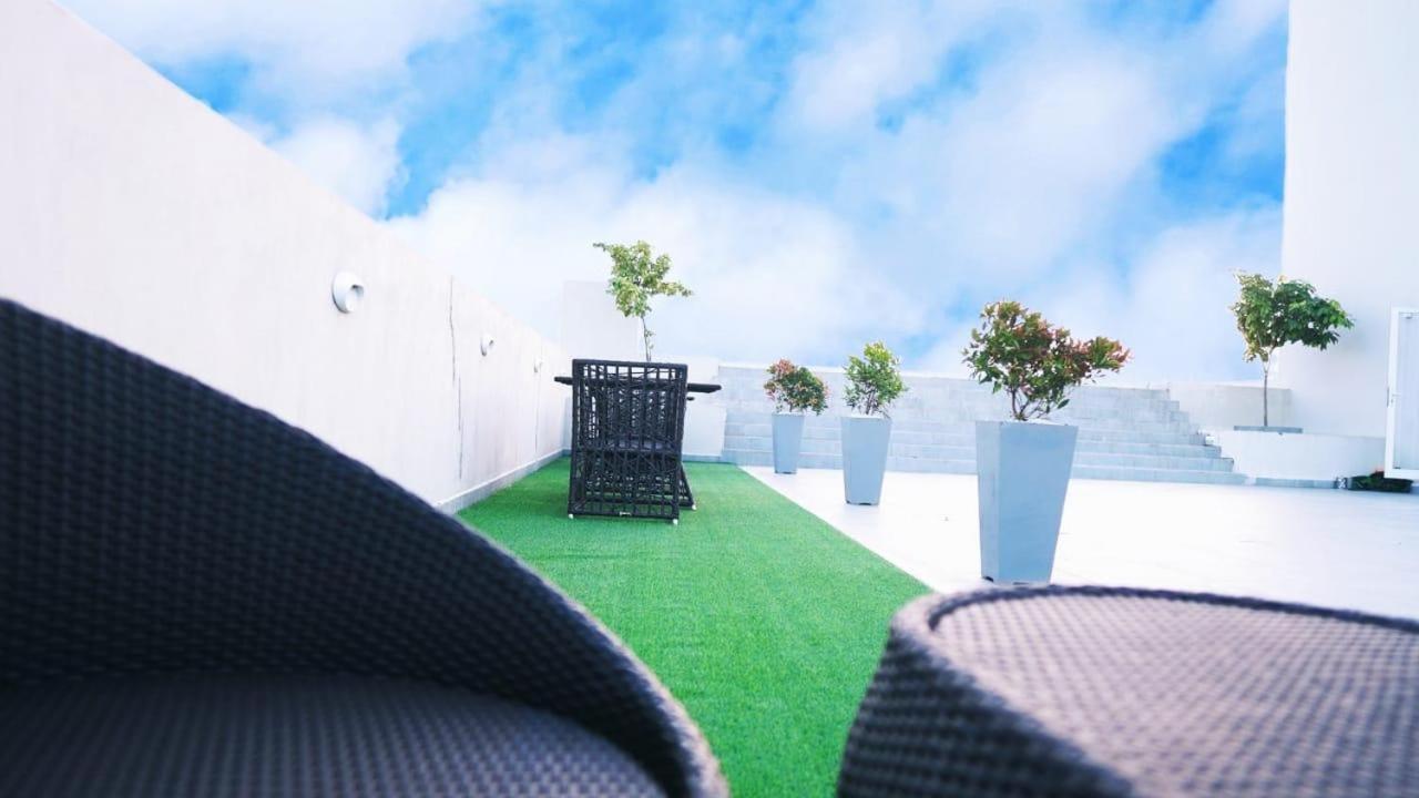 Appartamento The Luxury Nest Maharagama Esterno foto